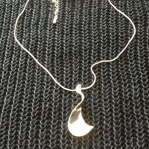Silver plate necklace